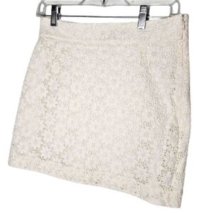 French Connection Cream Daisy Doile Mini Skirt Women's Size 8 NWOT
